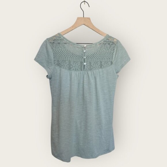 Women’s Medium Short Sleeve Top - Picture 5 of 5
